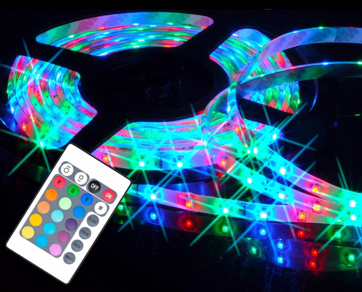 LED pásik farebný (RGB) - 5 metrov - kompletná sada LED pásik farebný (RGB) - 5 metrov - kompletná sada